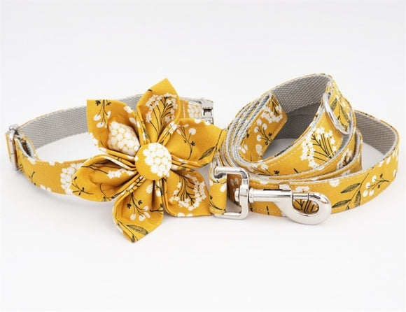 The Sutton Flower Collar Set with Free Engraving
